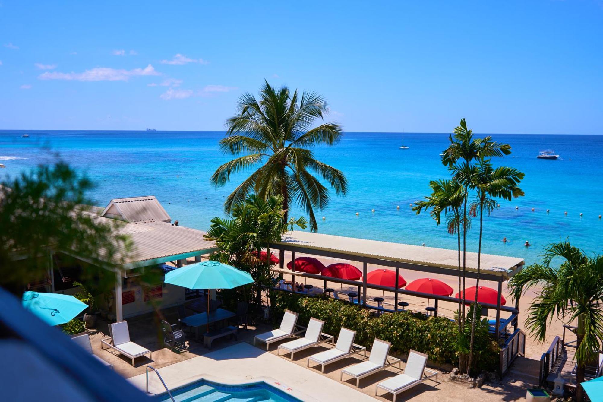 Tropical Sunset Beach Apartment Hotel Saint James Exterior foto